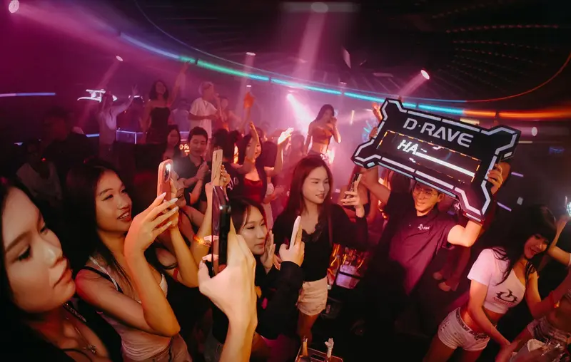 Khoảnh khắc check-in tại Drave Club